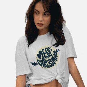 Merry Christmas T-Shirt with Bats – Unique and Playful Christmas Design for